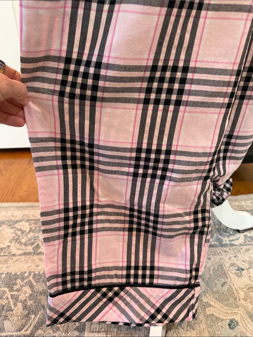 Victoria's Secret Pink Plaid Flannel Pajama Set - Picture 11 of 15
